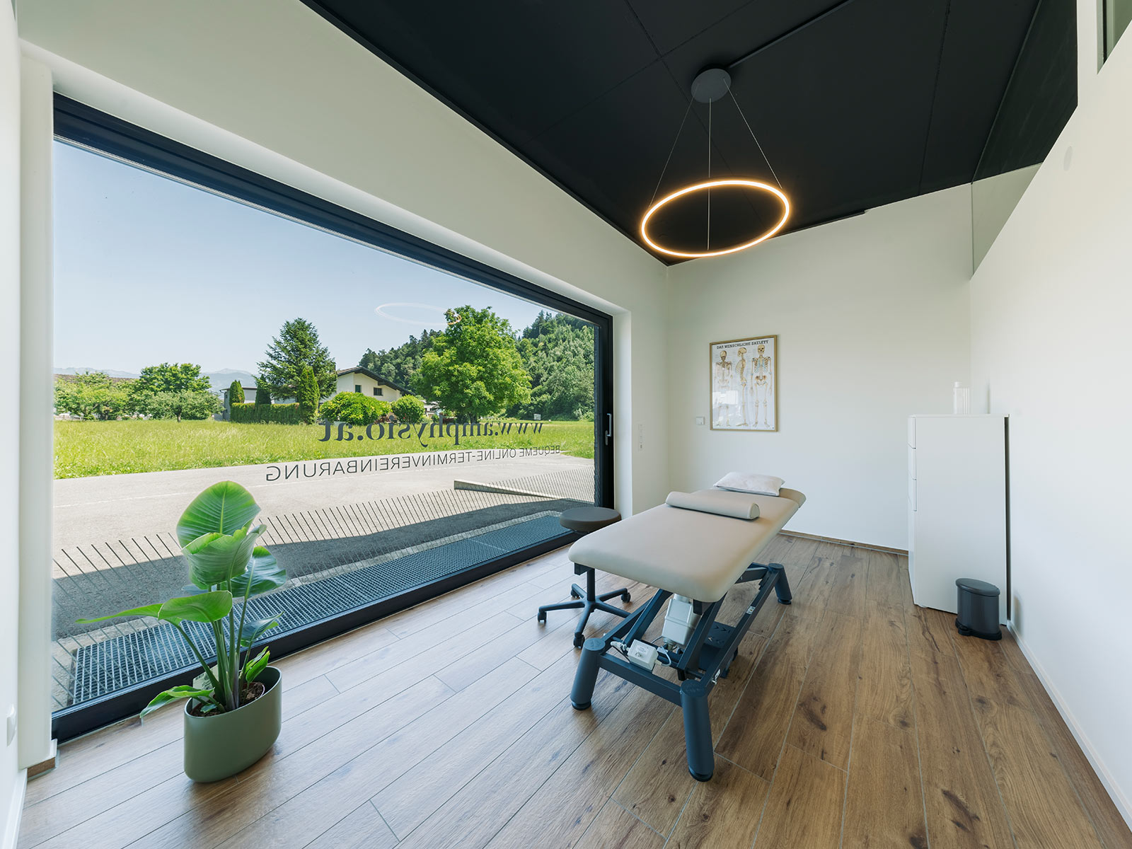 Physiopraxis Behandlungsraum
